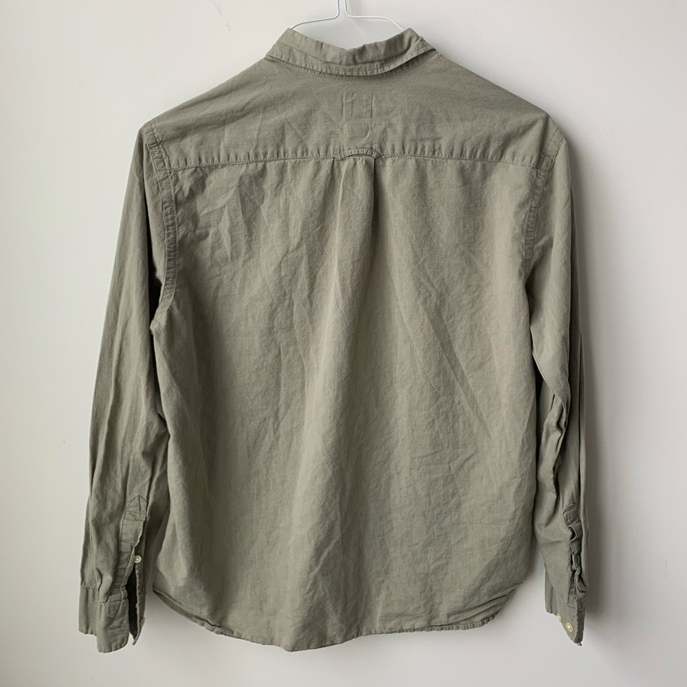 H&M Olive Button-Down Shirt - Picture 2 of 3